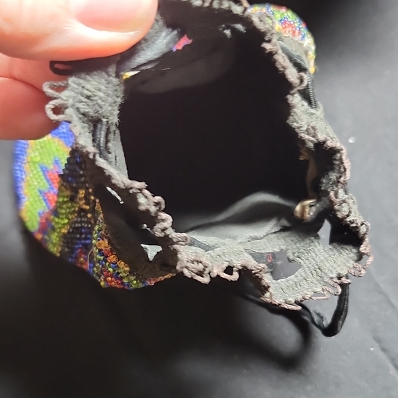 Handcrafted Beaded Pouch - Multicolor - Picture 4 of 4